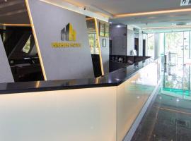 Higher Hotel, hotel v destinaci Bandar Seri Begawan