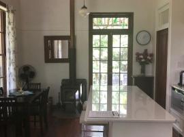 Mount Browne Cottage, country house di Coffs Harbour