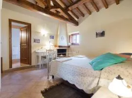 Casale in Teverina