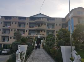 Hotel Asllan Kuqja, hotel v destinaci Elbasan