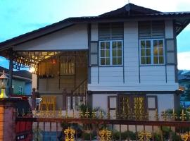 Teratak Opah Kamunting، إقامة منزل في تايبينغ