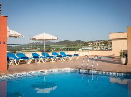 htop Royal Sun Suites #htopFun, hotel i Santa Susanna