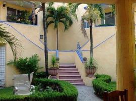 HOTEL POSADA MONTSERRAT, Hotel in Temixco