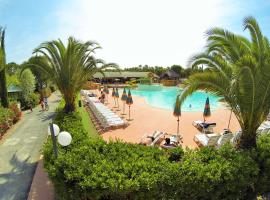 Happy Camp mobile homes in Camping Village Free Time, hotel in Marina di Bibbona