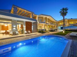 Lobelia Luxury Suites, hotel s jacuzzi v destinaci Chrysi Ammoudia