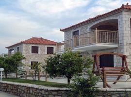 Glyfada Villas III, hotel em Paralio Astros