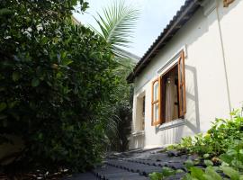 Moon house tropical garden - Lavender, гостевой дом в Нячанге