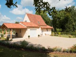 Villa idéale pour 6 vacanciers en Périgord noir, ξενοδοχείο σε Castelnaud La Chapelle