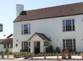 The Bell Inn, B&B in Worcester