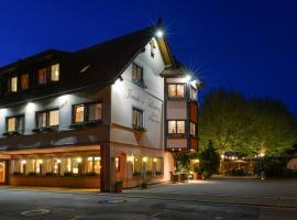 Jauch's Löwen Hotel-Restaurant, hotel met parkeren in Neuershausen