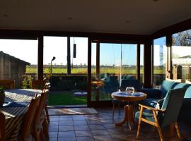 Haus Seeblick, hotel in Fünfhausen