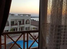 Half Moon - Sunny Dahab resort