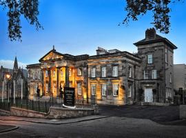 Hotel Colessio, hotel em Stirling