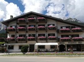 Hotel Comelico, hotel v destinácii Padola