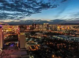 Palms Place strip view condo