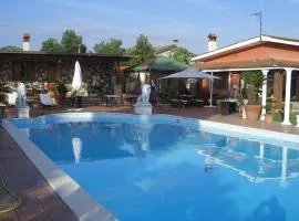 chalet l oasi di Ambra 8 posti letto con uso piscina