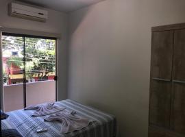 Suite Cardoso, alojamento para férias em Foz do Iguaçu