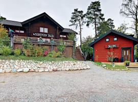 Woodstock B & B Studios, hotel in Bålsta