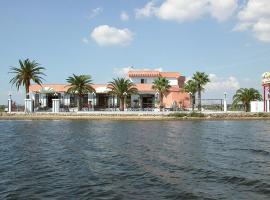 Hotel L' Anicrè, ξενοδοχείο με γκολφ σε Marina di Varcaturo