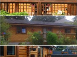 포트 윌리엄 Ben Nevis Whisky Distillery 근처 호텔 Glenmhor Log Cabin