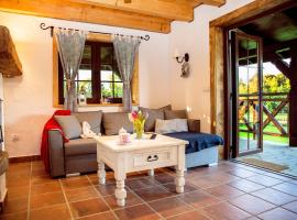 Zagroda Krasna، فندق في بولانكسيك