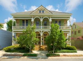 Maison Perrier Bed & Breakfast, hotel di New Orleans
