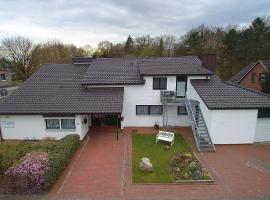 Ferienwohnung am Junkerbült، فندق في باد سفيشنآن