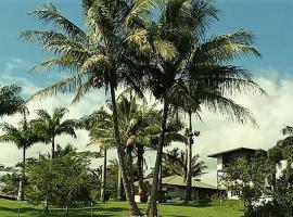 Island Goode's - Luxury Adult Only Accommodation near Hilo, hotel em Papaikou