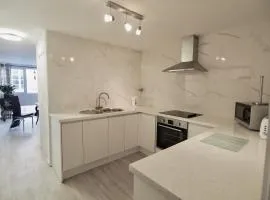 Welcome Guests City Centre Apartment