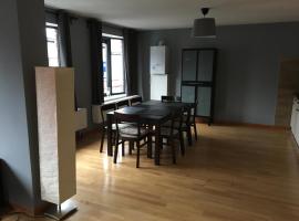 Appartement Courcelles, hotell i Courcelles