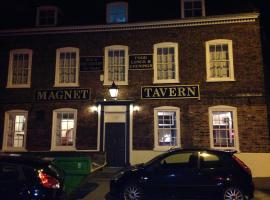 The Magnet Tavern, hótel í Boston