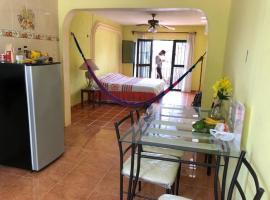 Apartamento Colonial Campeche、カンペチェのアパートメント