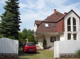 Perge Üdülövilla, hotel in Balatonszárszó