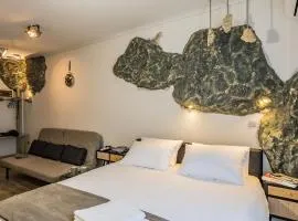 GraffitiSuites#Stone