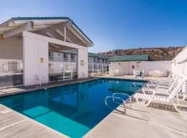 Motel 6-The Dalles, OR