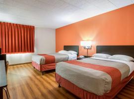 Motel 6-New Stanton, PA