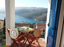 Apartments Mare Losinjska 16, spa hotel in Rabac