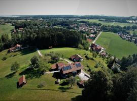 Ferienwohnung Fritzenwenger, hôtel à Übersee