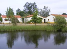 Quinta dos Trevos - Artes e Ofícios, hotelli kohteessa Ladoeiro lähellä maamerkkiä Geopark Naturtejo