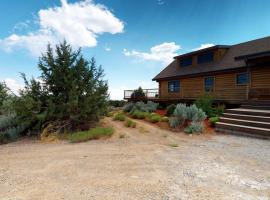 Wrap Around Deck, Mustang Mesa Cabin: Blanding şehrinde bir tatil evi