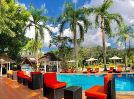 E-outfitting Valley Resort: Chiang Mai şehrinde bir tatil köyü