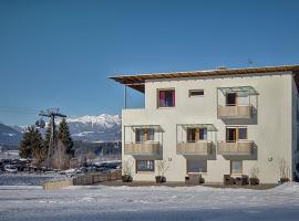 Garni Schorneck – hotel w pobliżu miejsca Korer w mieście Brunico