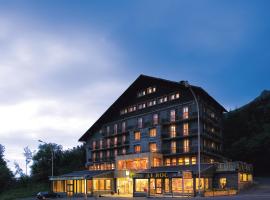 Hôtel du Puy Ferrand , Restaurant La Table de l'Ours, hotel v destinácii Mont-Dore