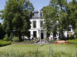Hotel Restaurant Lunia, pet-friendly hotel in Oldeberkoop