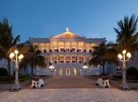 Taj Falaknuma Palace, hotel Haidarábádban