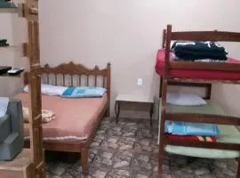 Suíte ampla com cozinha Ibitipoca