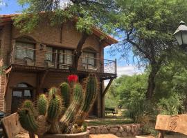 La Casa De La Bodega - Wine Boutique Hotel, hotell med jacuzzi i Cafayate