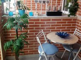 AMAZING SUNNY FLAT WITH BALCONY POOL two MINS FROM THE BEACH
