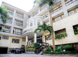 Ha Trinh Hotel, hotel i Bien Hoa