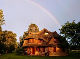 Toomal&otilde;uka Tourist Farm, hotel with pools in Toomal&otilde;uka